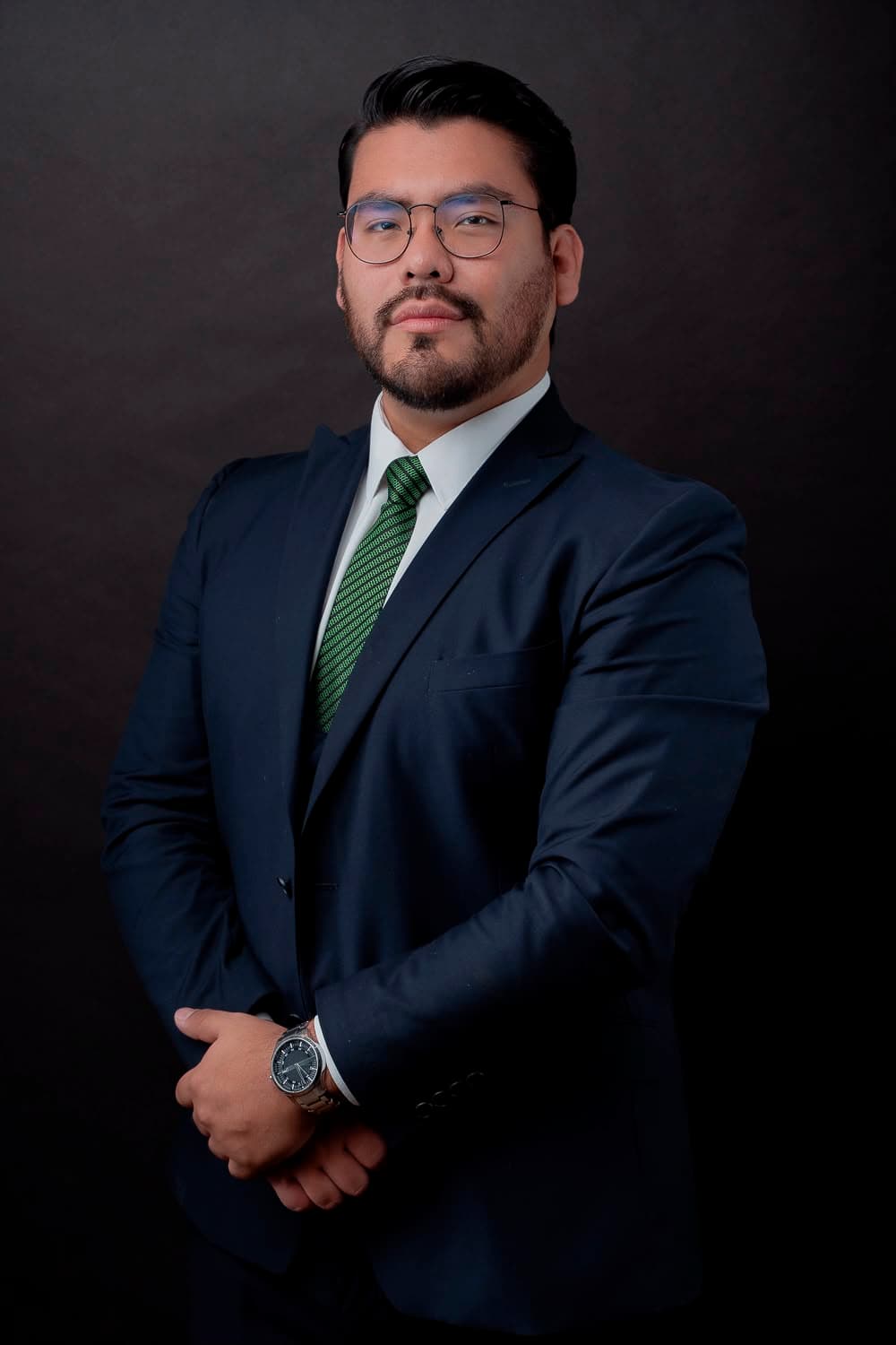Retrato profesional de Eduardo Basilio